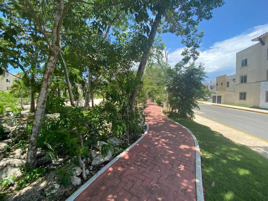 T103 Family In Gated Area - With Private Bbq Apartamento Playa del Carmen